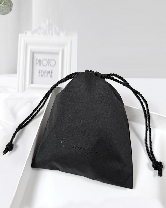 dust bag for handbags